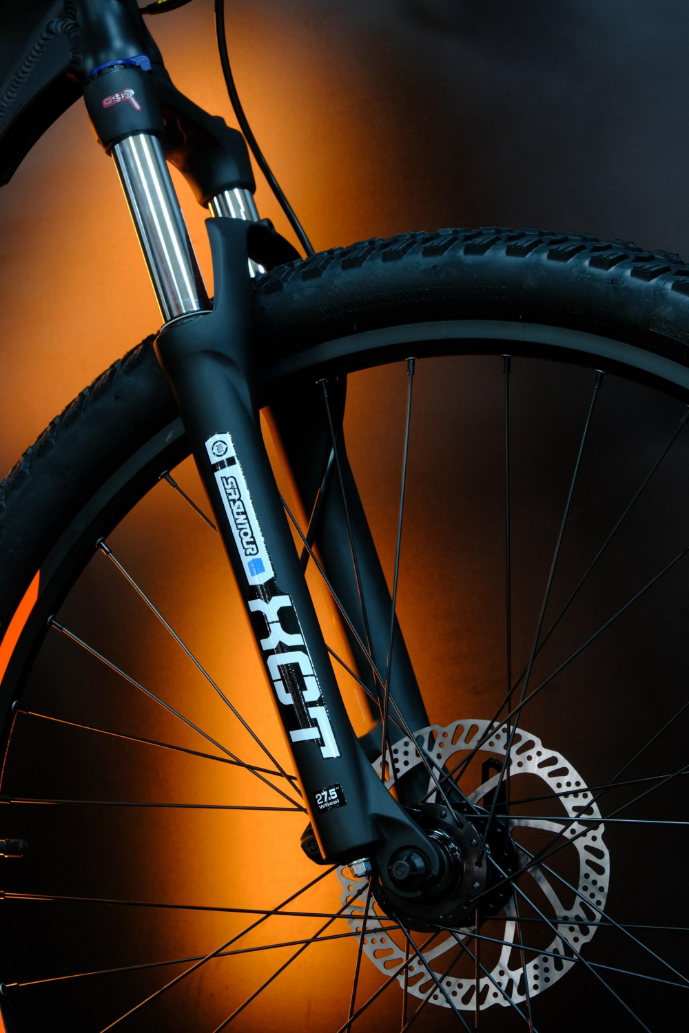 Lorak 6.0 Матовый Чёрный/Оранжевый рама 19 (на рост 171-182)